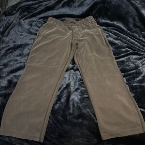 Lululemon Size 8 Softstream